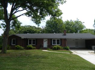 712 Carlton Dr, Gastonia, NC 28054