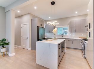 13 Arlington St Condominium, Somerville, MA 02145