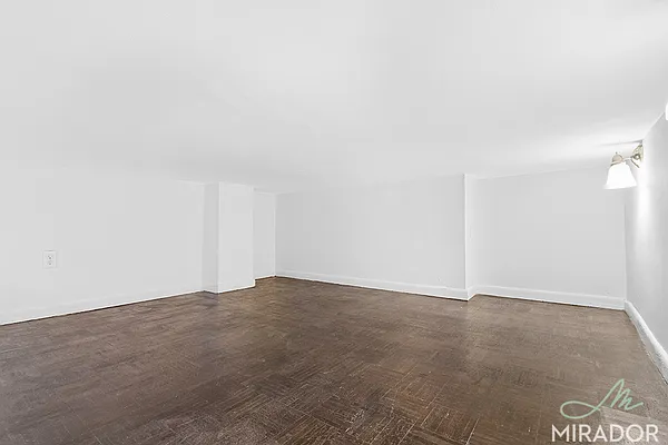 Rented by Mirador Real Estate | media 3