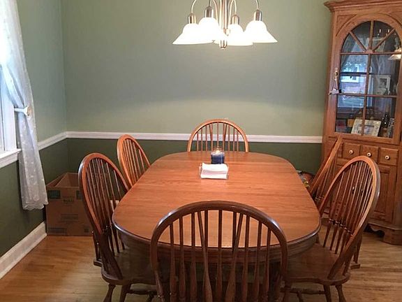 3rd image of 5-10 17th St #1X