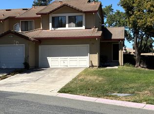 10 Peppermill Ct, Pittsburg, CA 94565