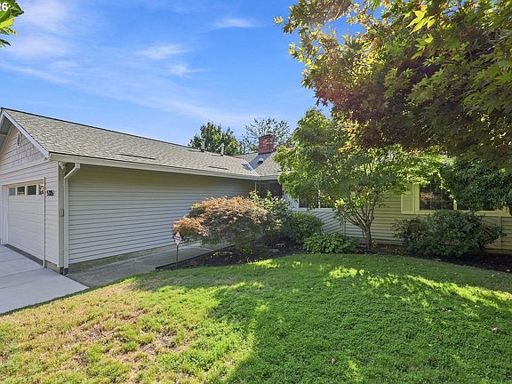 5th image of 5385 NW Deschutes Dr
