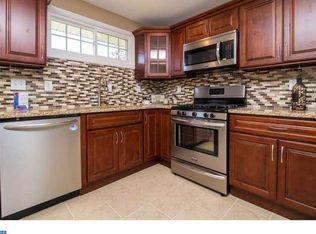 3130 Richlieu Rd, Bensalem, PA 19020