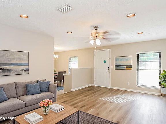 3rd image of 1655 Aletha Dr