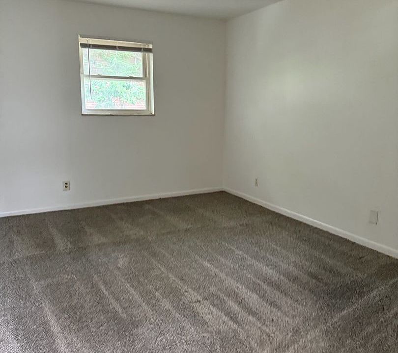 1st image of 8306 Prestonview Ln #34