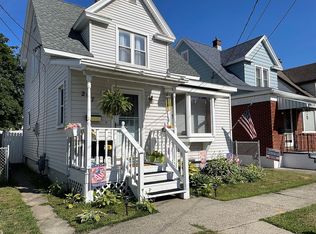 207 6th Ave, Watervliet, NY 12189