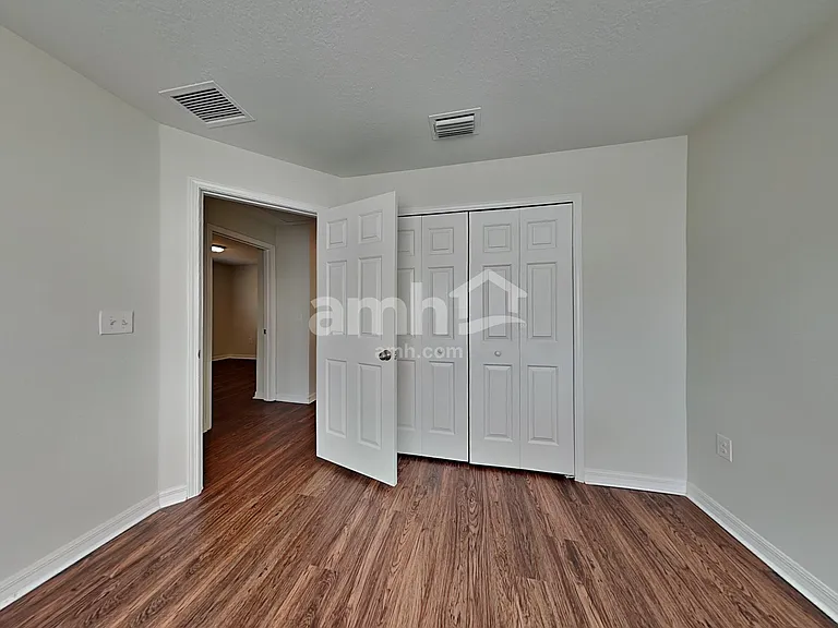 2642 Queen Alberta Dr — Photo 11