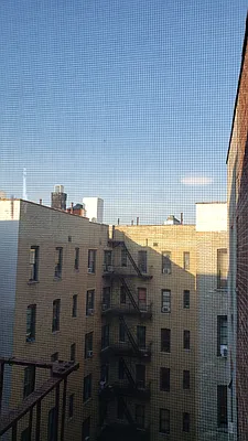 Rented by Max & Associates Realty Corp | media 4