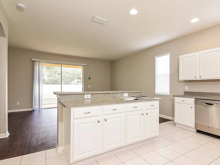 7936 Terrace Ridge Dr — Photo 7