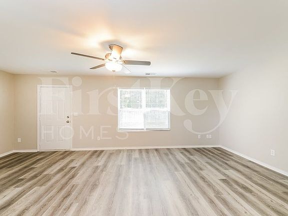 3rd image of 4355 Jericho St
