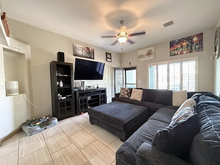 3856 Loma Cortez Dr — Photo 10