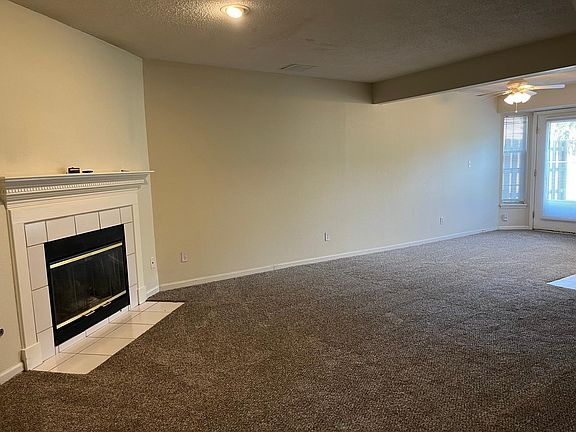 2nd image of 4609 NE Whispering Winds Dr Unit 54
