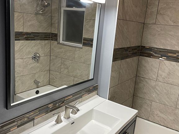 2nd image of 8446 S Green Bay Ave #1