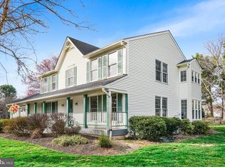 12122 Fairfax Hunt Rd, Fairfax, VA 22030