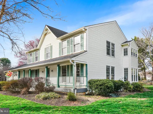 12122 Fairfax Hunt Rd, Fairfax, VA 22030