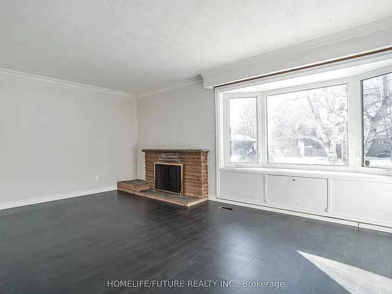 167 Treverton Dr #MAIN — Photo 1