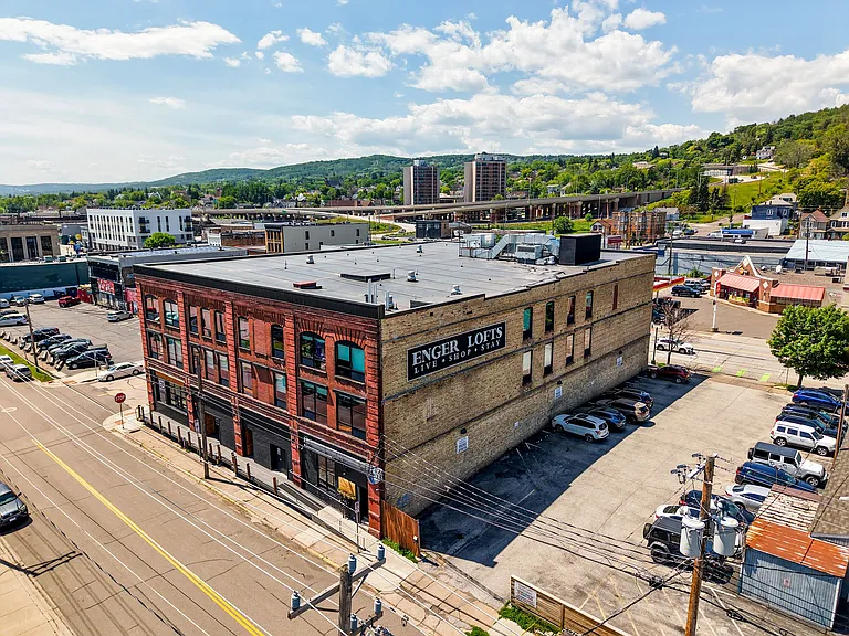 Enger Lofts — Photo 25