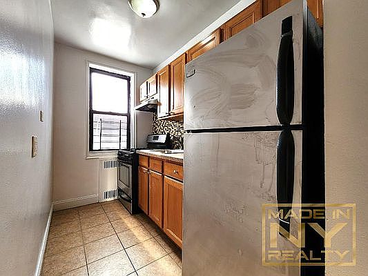 2nd image of 4709 Skillman Ave APT E1