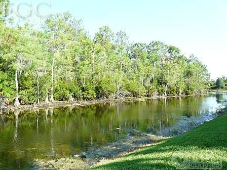 5th image of 9616 Cypress Hammock Cir APT 202