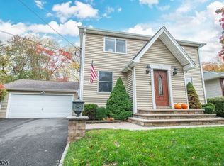 179 Lower Notch Rd, Little Falls, NJ 07424