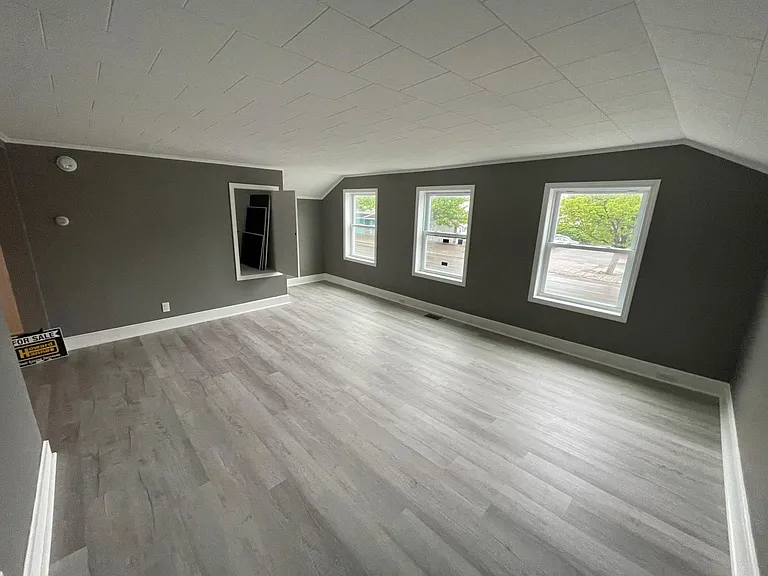 108 E Bridge St #2 — Photo 7