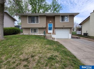 408 Mormon Trl, Lincoln, NE 68521