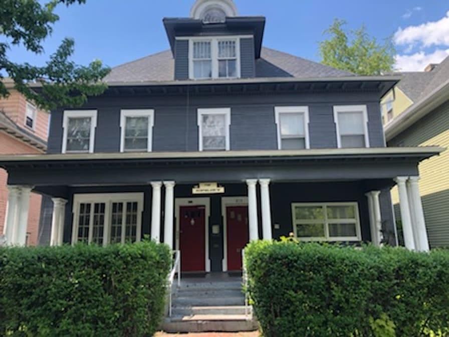 2nd image of 813 Madison Ave