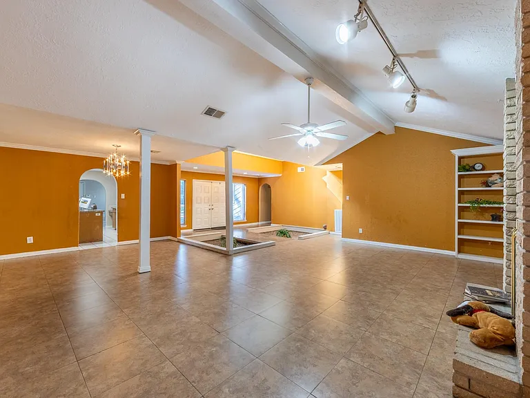 6030 Gallant Forest Dr — Photo 11