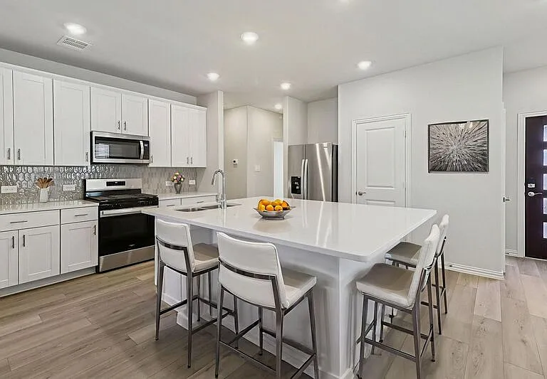 5907 Belchamp Dr — Photo 9