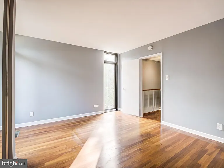 1265 Delaware Ave SW #52 — Photo 43