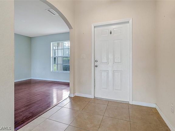 3rd image of 344 SW 24th Pl