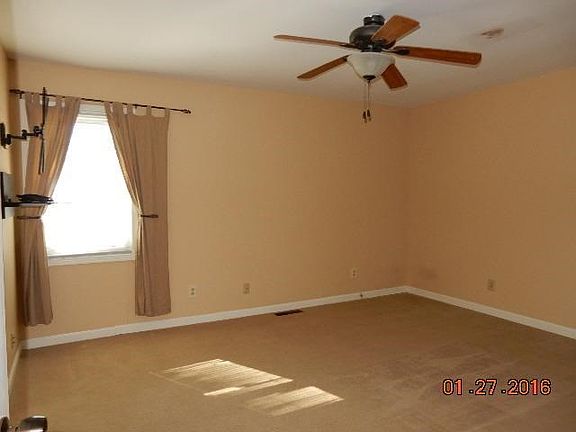5th image of 129 Bagsby Hill Ln