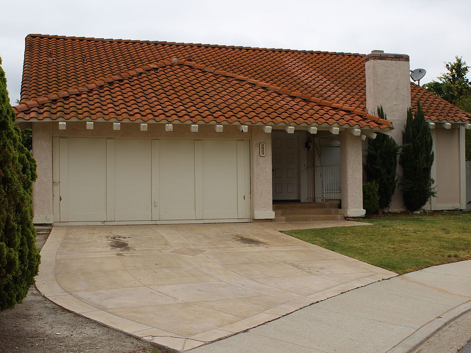 1st image of 2829 Cedar Wood Pl