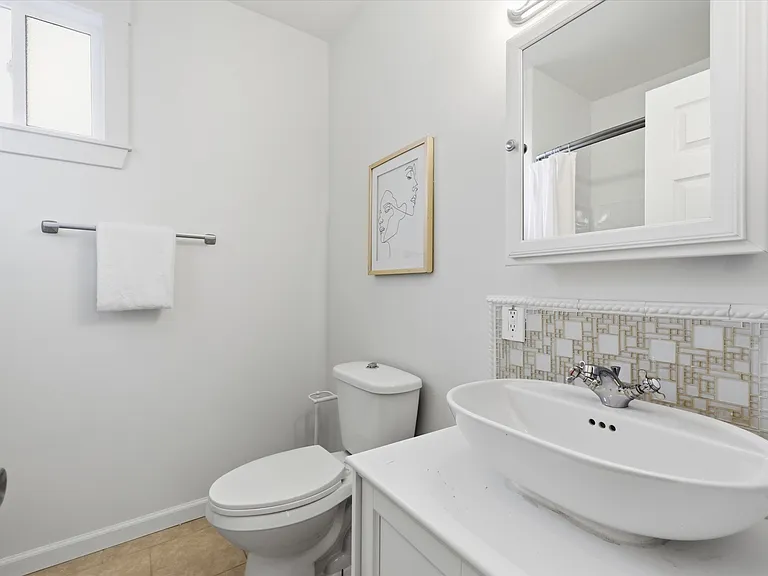 3557 S Hudson St — Photo 20