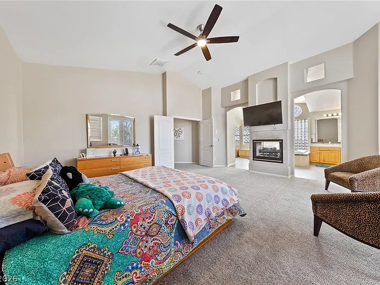 2066 Jupiter Hills Ln — Photo 19