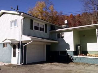 1327 Dry Run Rd, Duncansville, PA 16635