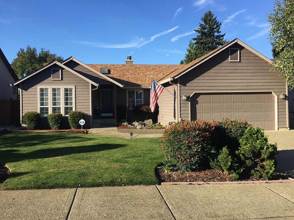 1st image of 2718 NE 94th St
