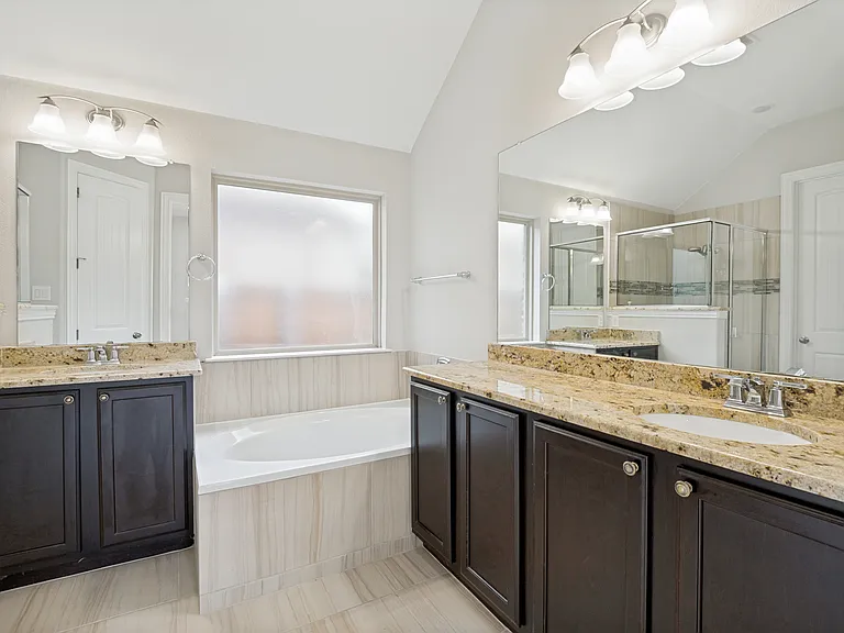 5512 Magnum Way — Photo 15
