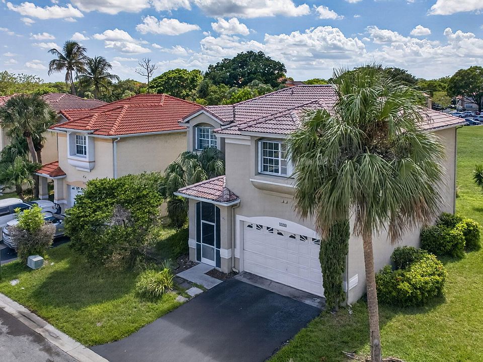 1st image of 3151 NW 72ND Avenue
