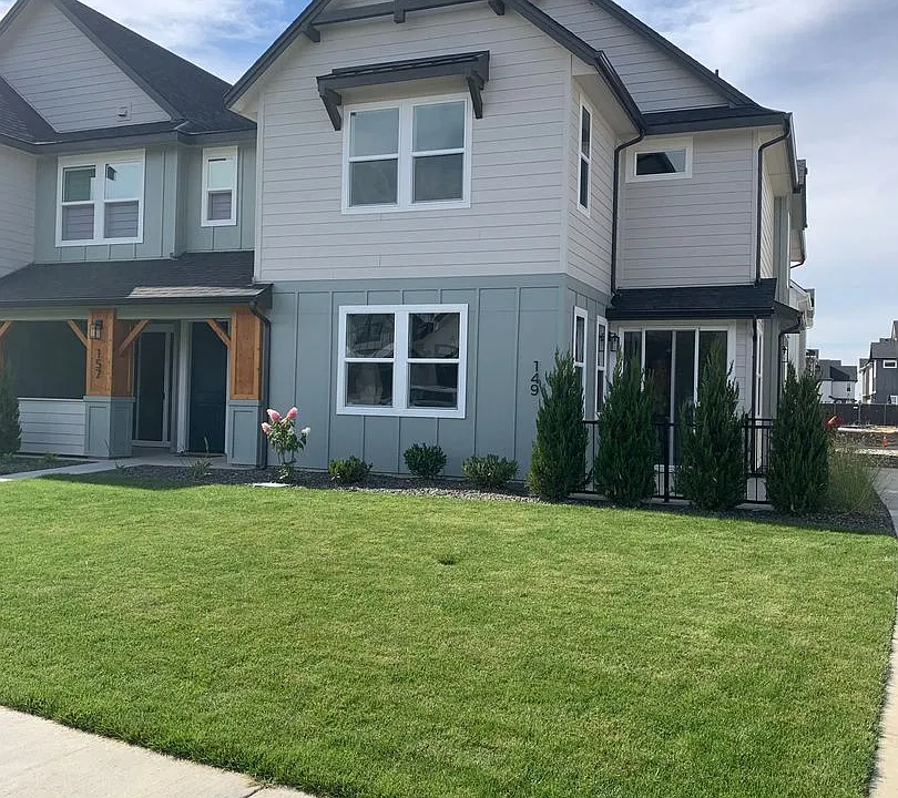 149 N Quincannon Way
