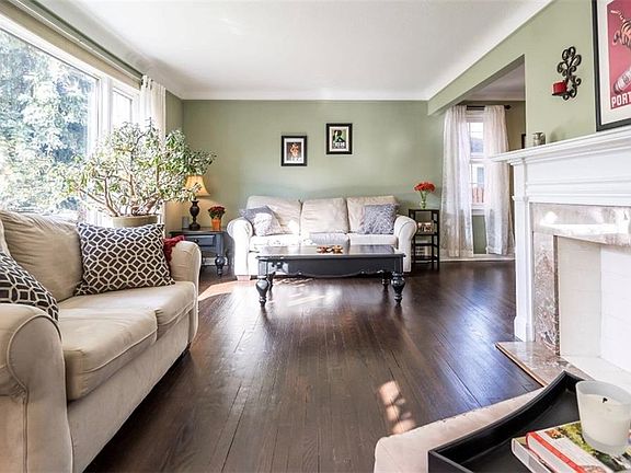 2nd image of 5023 Edsal Dr