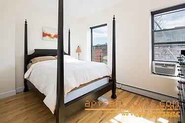 Rented by aptsandlofts.com