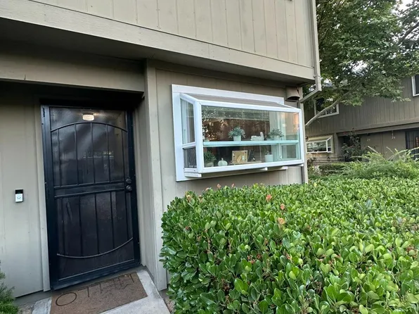 4322 Greenholme Dr APT 40, Sacramento, CA 95842