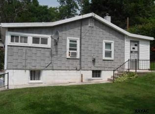 410 Locust St, East Berlin, PA 17316