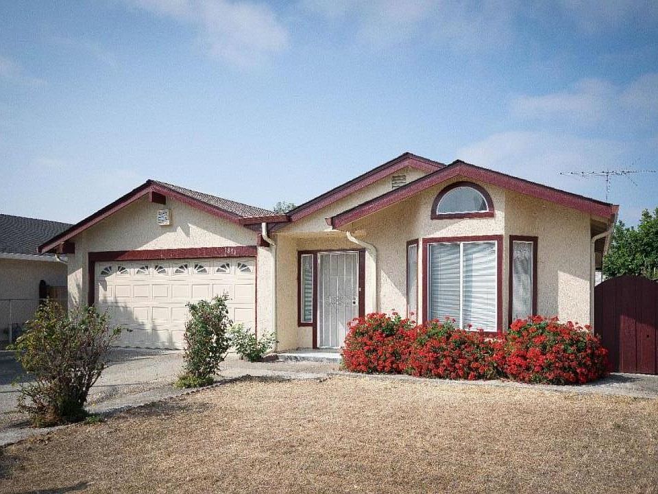 1st image of 1851 Pine Hollow Cir