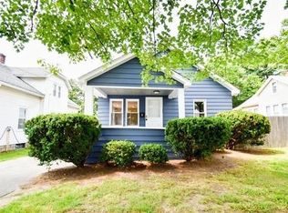 22 Thornfell St, Springfield, MA 01104