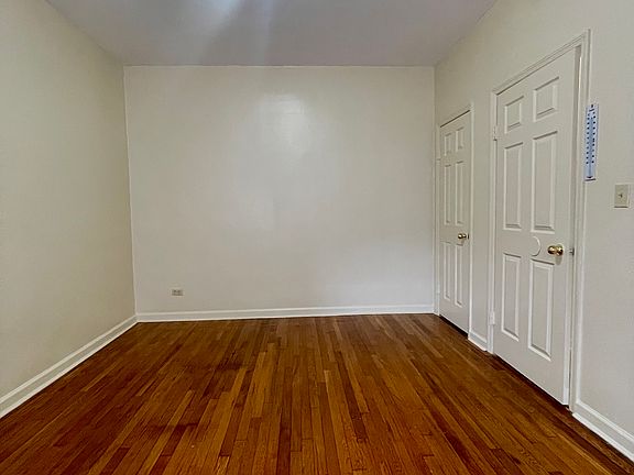 3rd image of 8915 144th St APT 3H