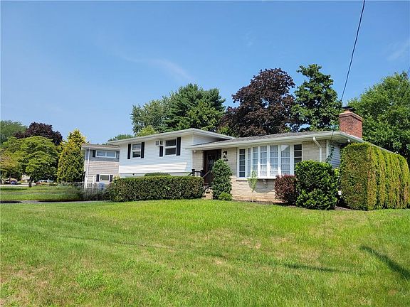 2nd image of 71 Sheffield Rd