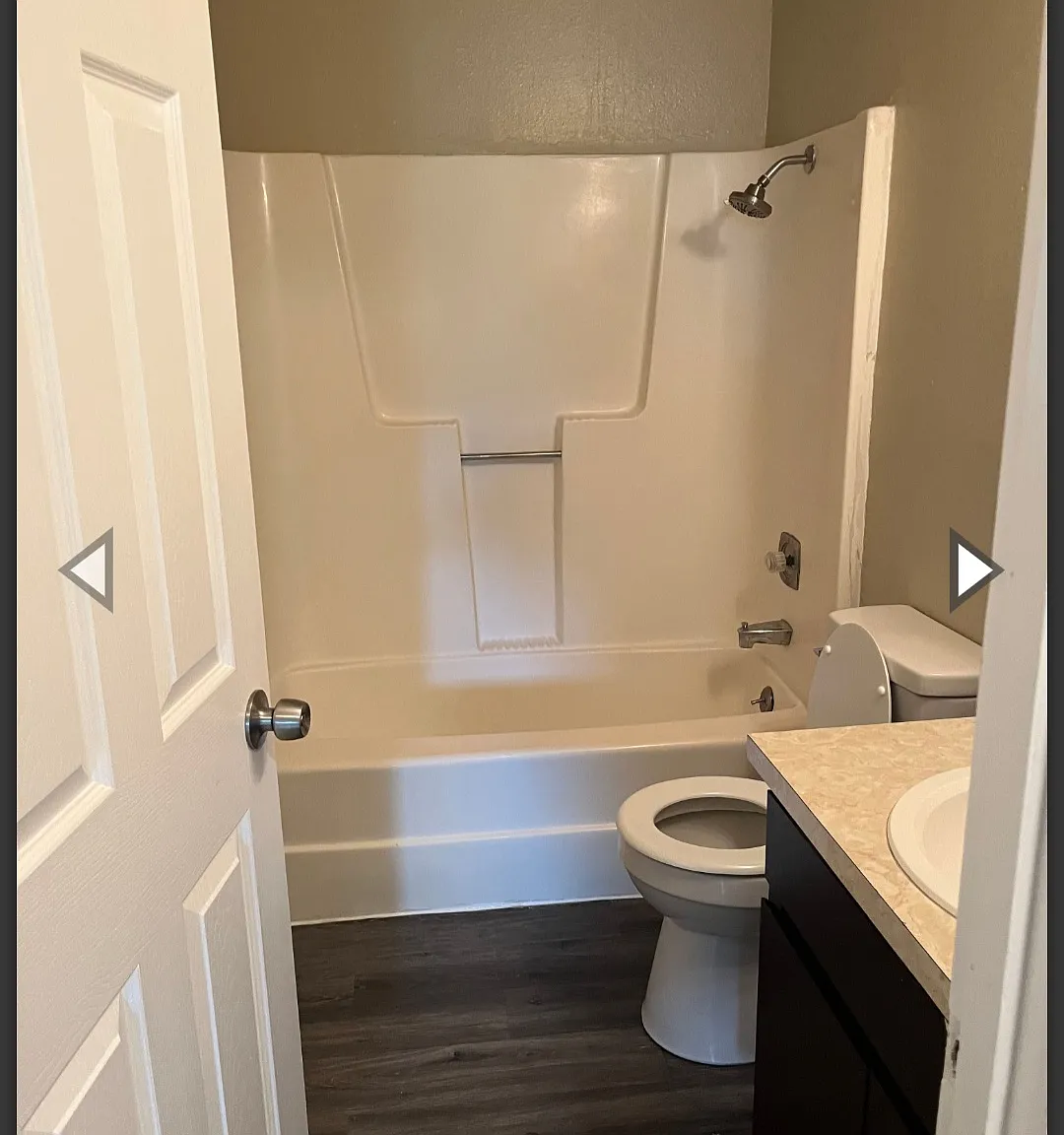 3 bed, 1.5 bath, $1,750 — Photo 3