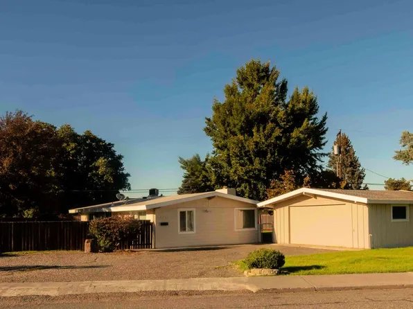 2602 W Clearwater Ave, Kennewick, WA 99336